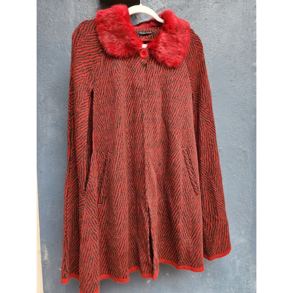 Coquette Mob Wife KARFFANY Real Rabbit Fur Herringbone Cape Jacqueline Munoz S M